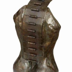 Vertèbre: grès et métal oxydation à froid 43x25x19 cm